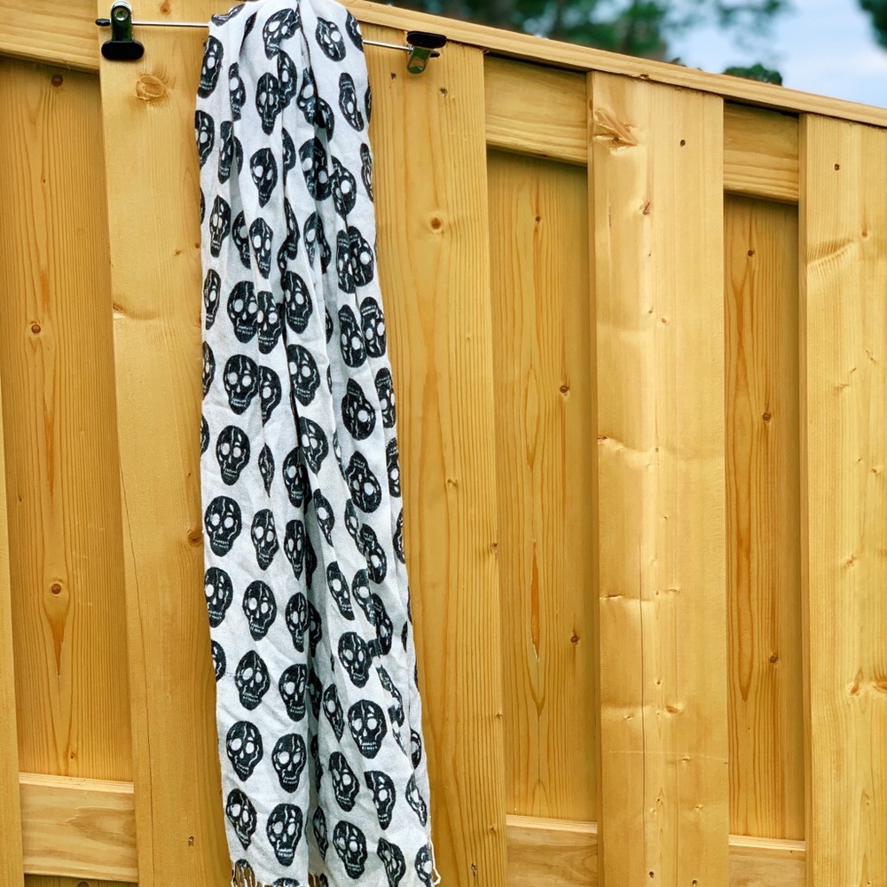 black and white skull scarf
